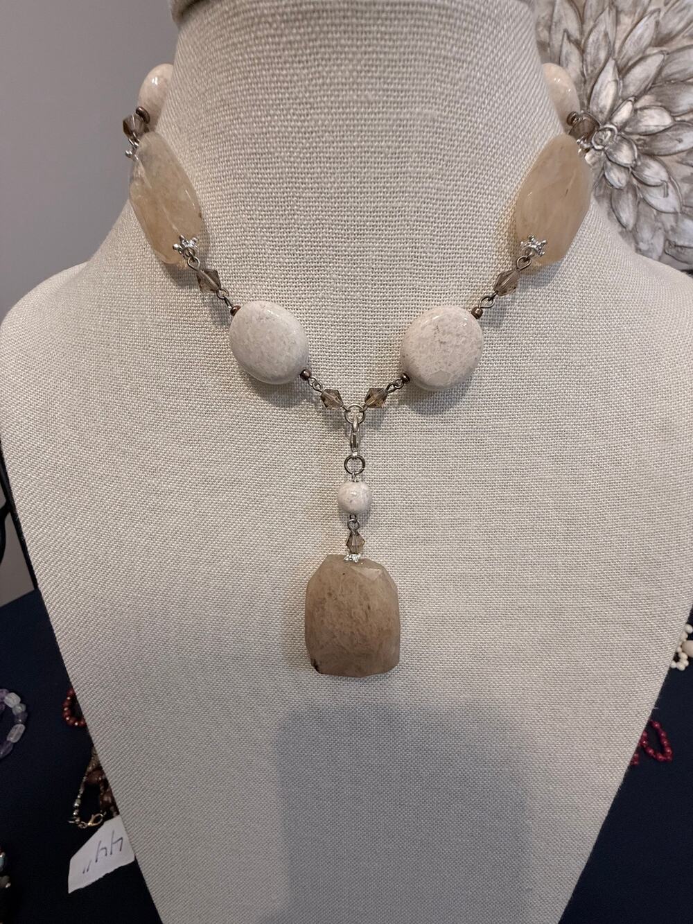 Vintage Genuine Stone Pendant Necklace 14”